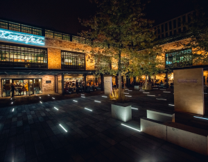 [Warszawa] Kolejny showroom w Hali Koszyki