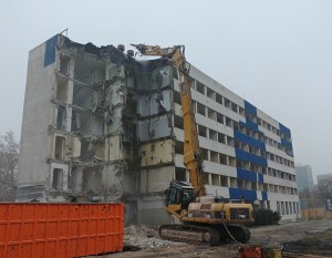 [Warszawa] PHN burzy przy al. Wilanowskiej