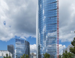 [Warszawa] Mennica Legacy Tower z mBankiem z historyczną umową