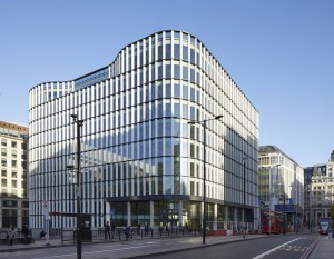 HB Reavis finalizuje sprzedaż biurowca