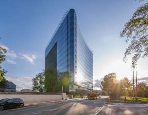 [Wrocław] Cavatina zamierza sprzedać Carbon Tower