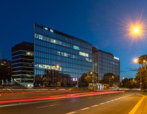 [Warszawa] Skanska sprzedała kolejny biurowiec w kompleksie Spark