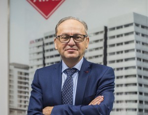 Zbigniew Juroszek, Atal: Dopasowanie do potrzeb klientów