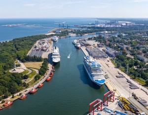[Gdańsk] Port Gdańsk i DORACO podpisali umowę na modernizację Nabrzeża Wiślanego
