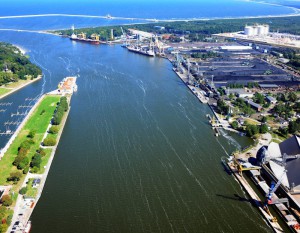 Zachodniopomorskie] Podpisano umowę na przygotowanie studium wykonalności dla inwestycji w porcie w Świnoujściu