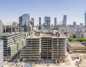 [Warszawa] Pierwszy budynek projektu Towarowa 22 z docelową wysokością