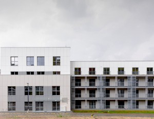 [Gdańsk] Budowa drewnianych budynków i biurowca z drewna zakończona