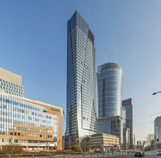 [Warszawa] The Bridge z gotową elewacją