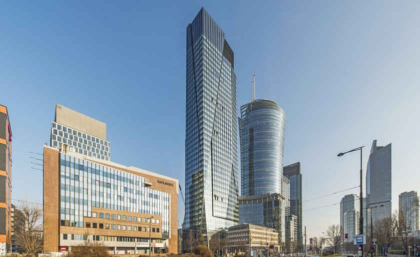 [Warszawa] The Bridge z gotową elewacją